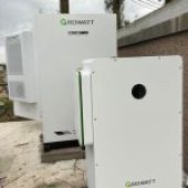 BESS industrial: como reduzir custos de energia, picos de potência e risco de paragem